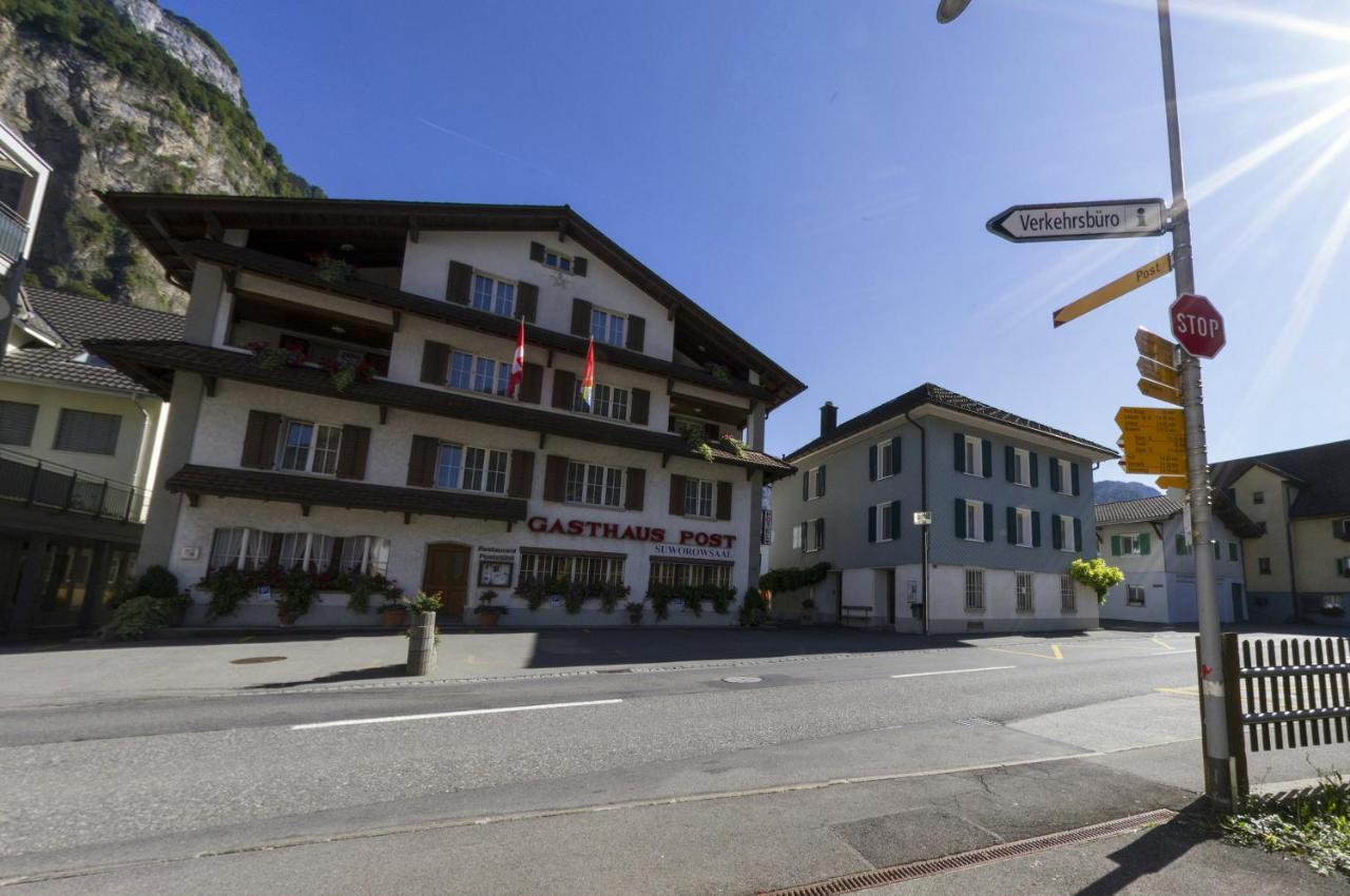Gasthaus Post Muotathal Exterior photo